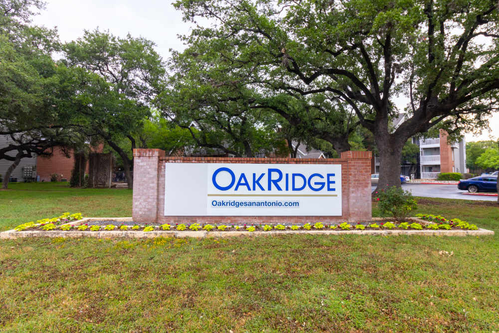 Outside signage at Oak Ridge Apartments in San Antonio, Texas
