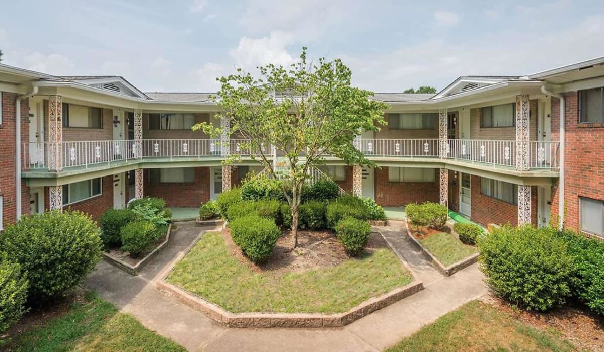 Exterior of apartment buildings at Oaks at Northgate in Durham, North Carolina