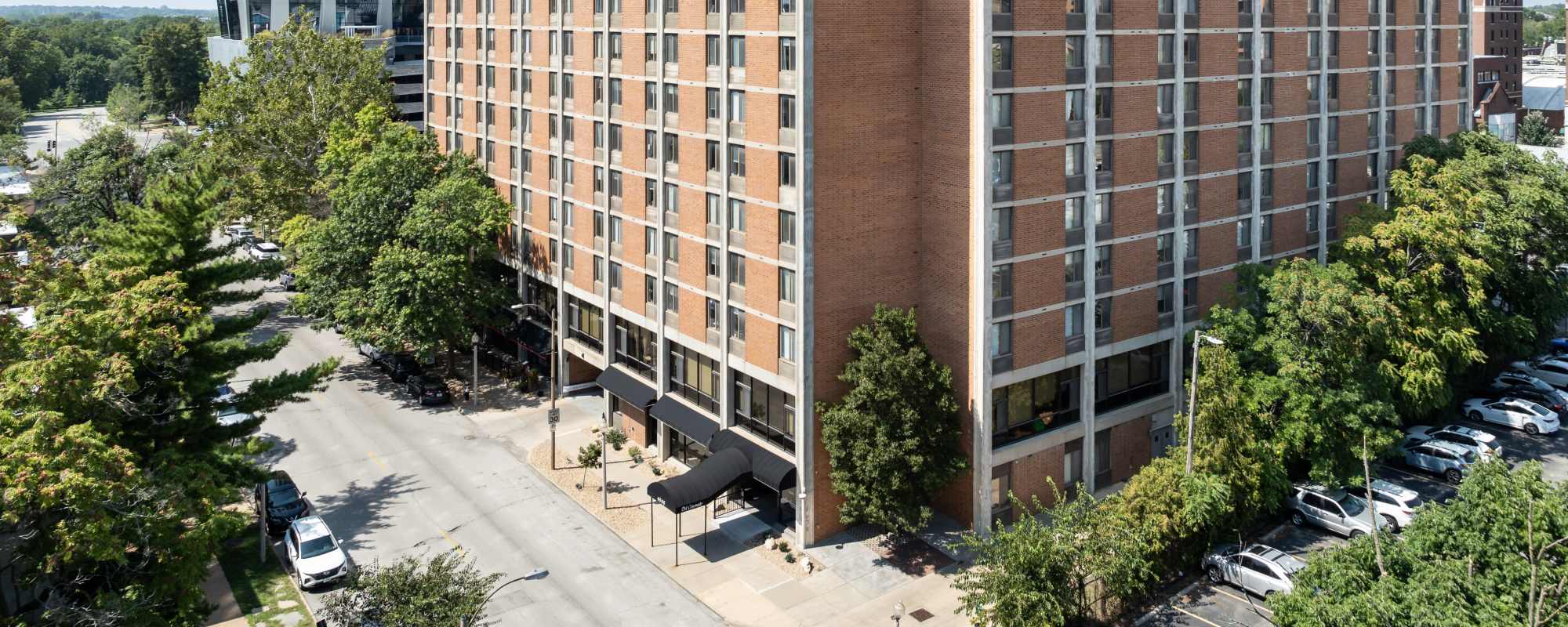 Apartments at Del Coronado Apartments in St. Louis, Missouri