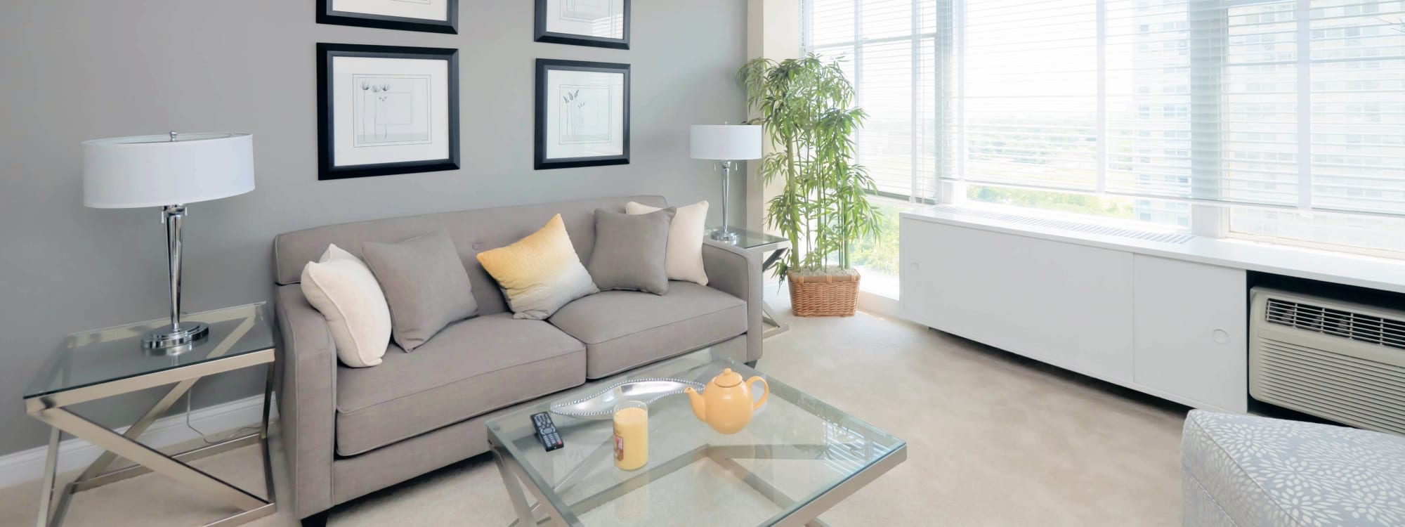 Virtual tours at Prairie Shores in Chicago, Illinois