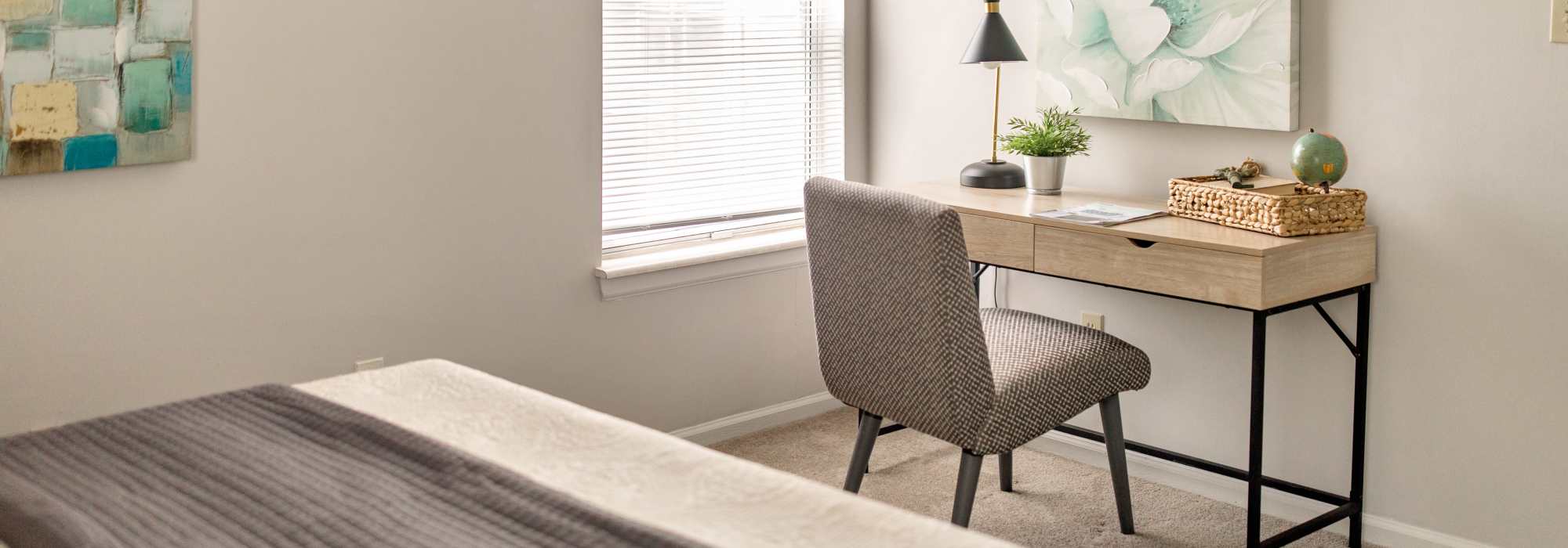 Virtual Tours at Bonhomme Village in Olivette, Missouri