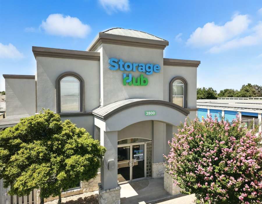 Building exterior view at Storage Hub - Redland in San Antonio, Texas