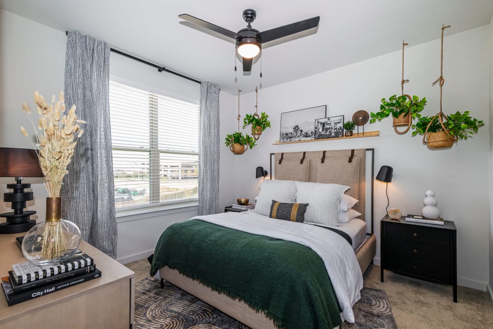 View amenities at Auro Crossing in Austin, Texas