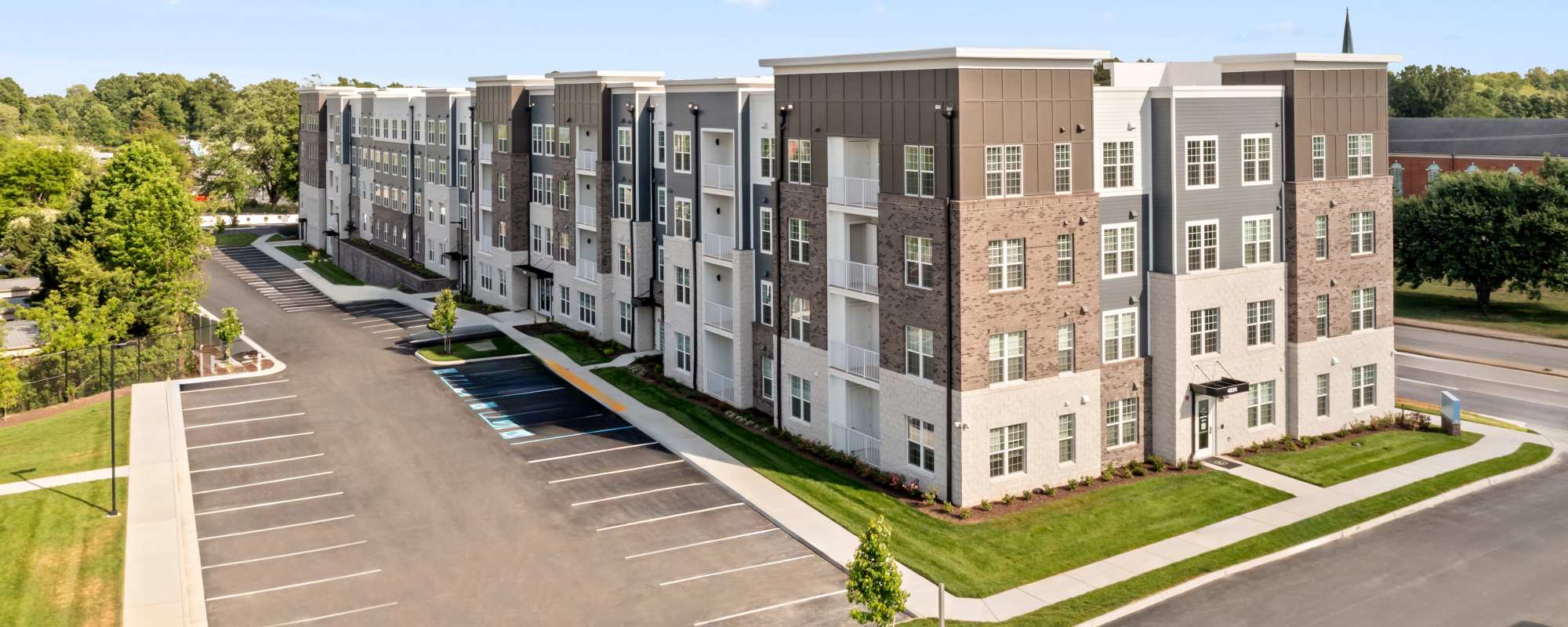Apartments at The Cascade at Foundry Creek in Richmond, Virginia
