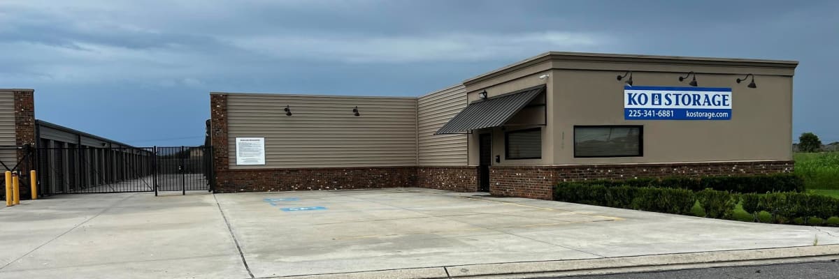 Features at KO Storage in Addis, Louisiana