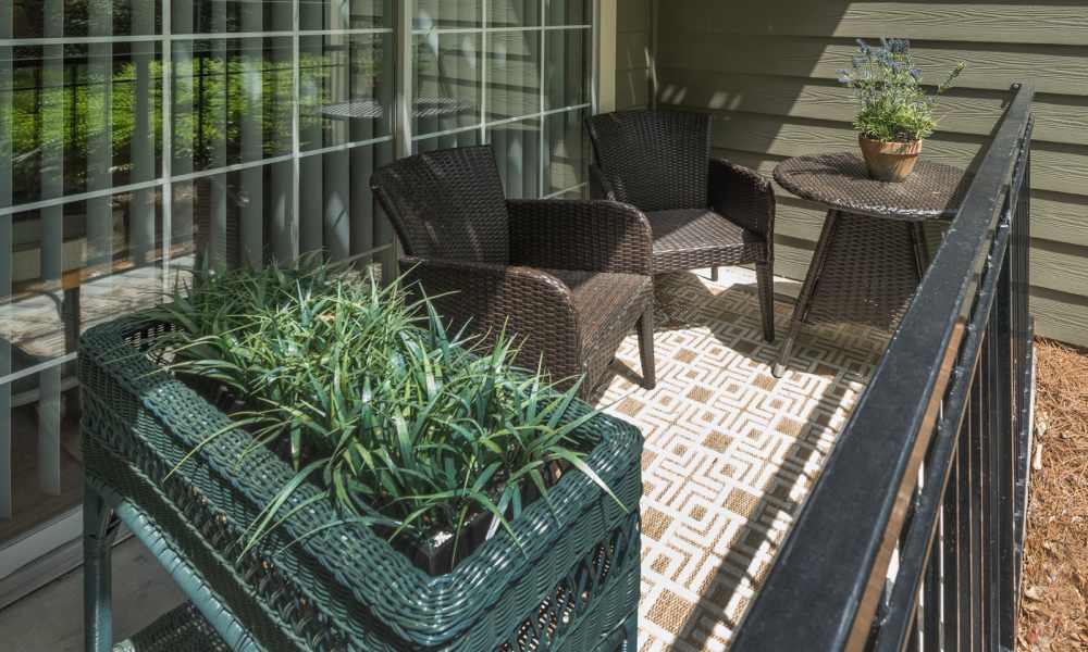 Balcony at Avonlea On The River in Duluth, Georgia