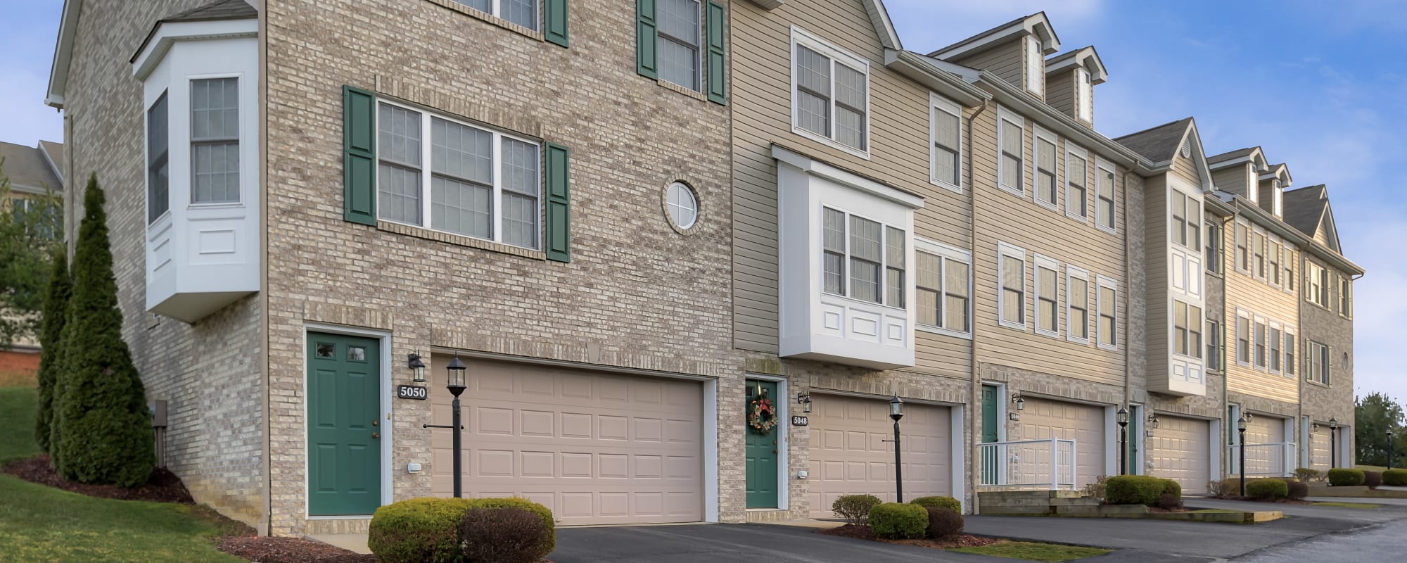 Apartments at Walton Crossings, Jeannette, Pennsylvania