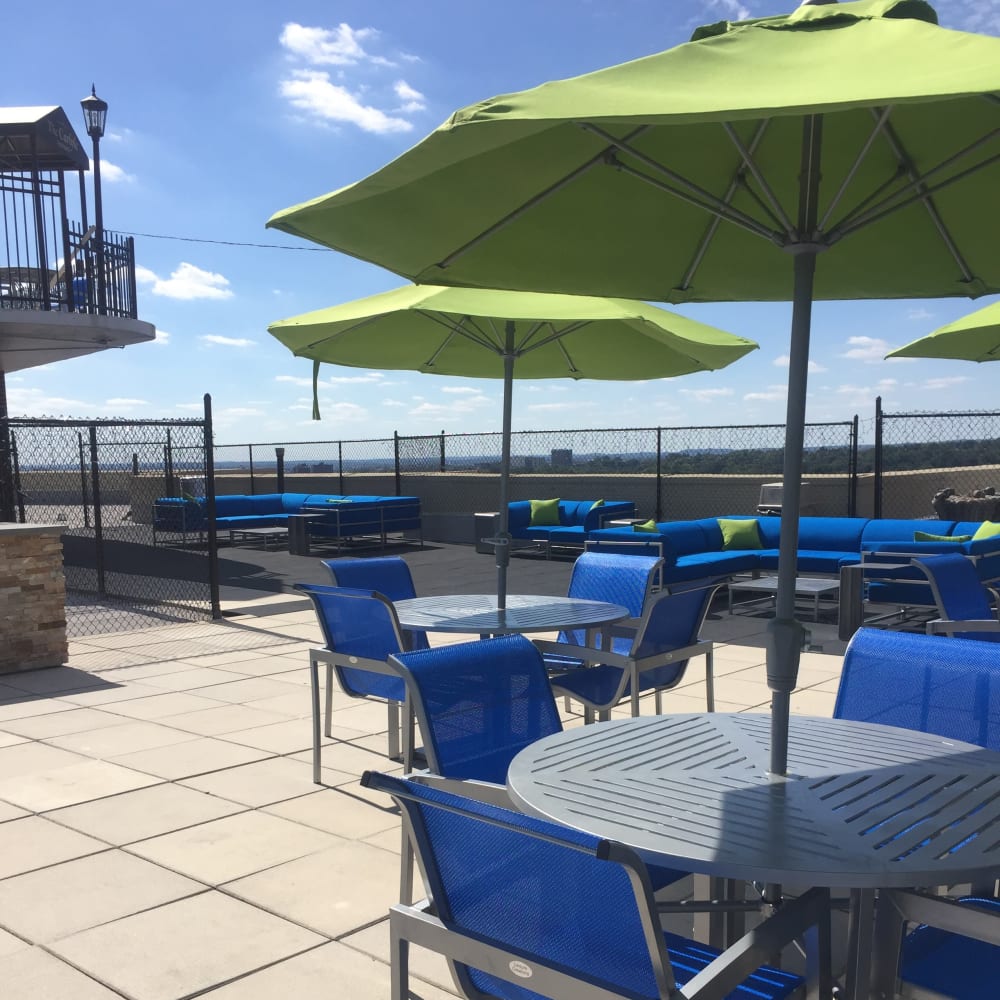 Rooftop seating and outdoor furniture at The Carlyle Apartments in Baltimore, Maryland