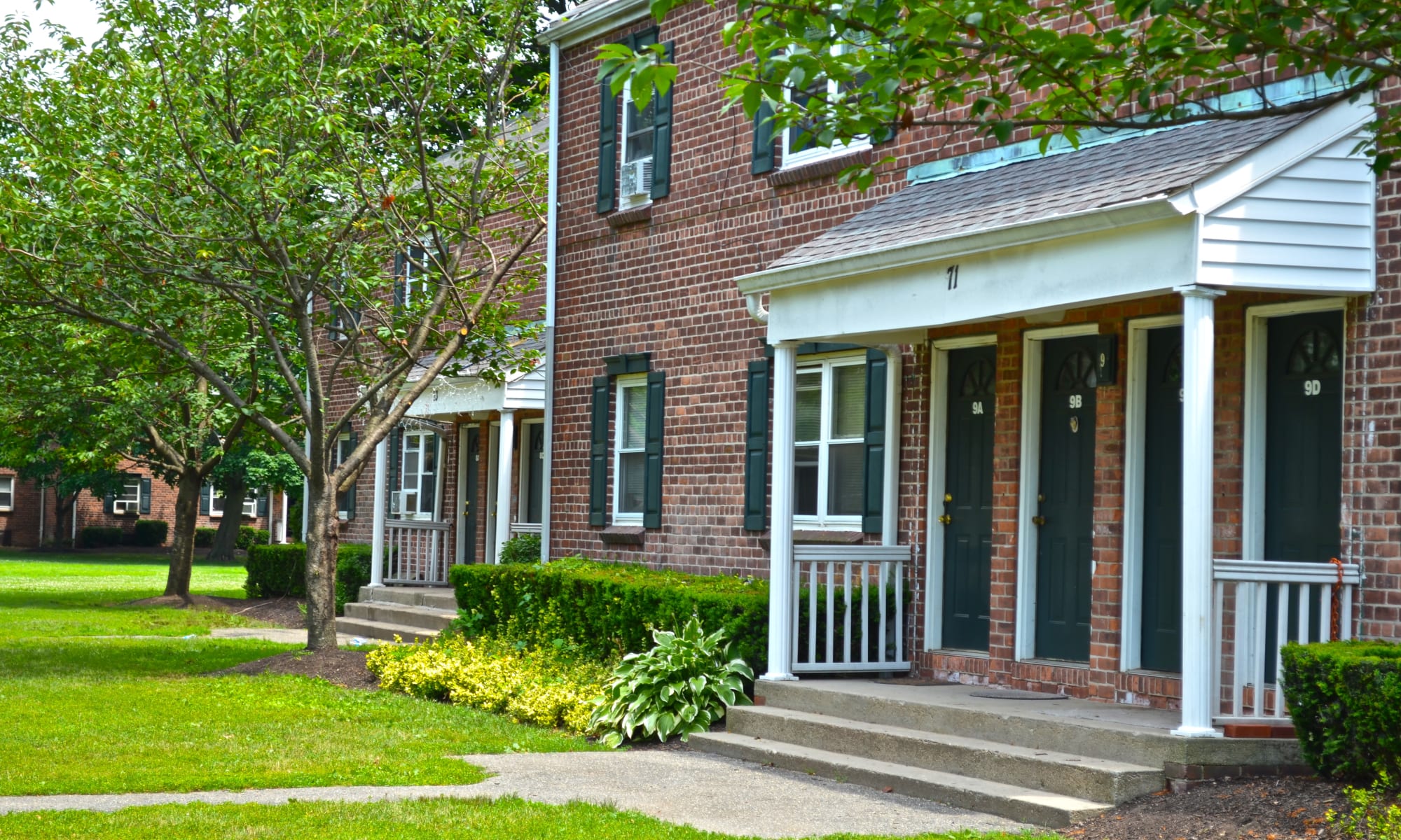 Apartments at Eagle Rock Apartments at Huntington Station in Huntington Station, New York