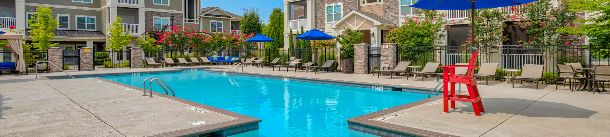 Schedule a tour of Oasis at Montclair Apartments in Dumfries, Virginia
