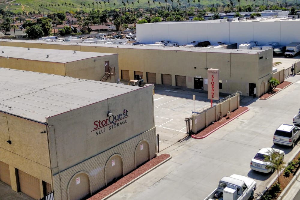 Self Storage Units Riverside Ca Storquest Exterior At Storquest Self Storage In Riverside Ca