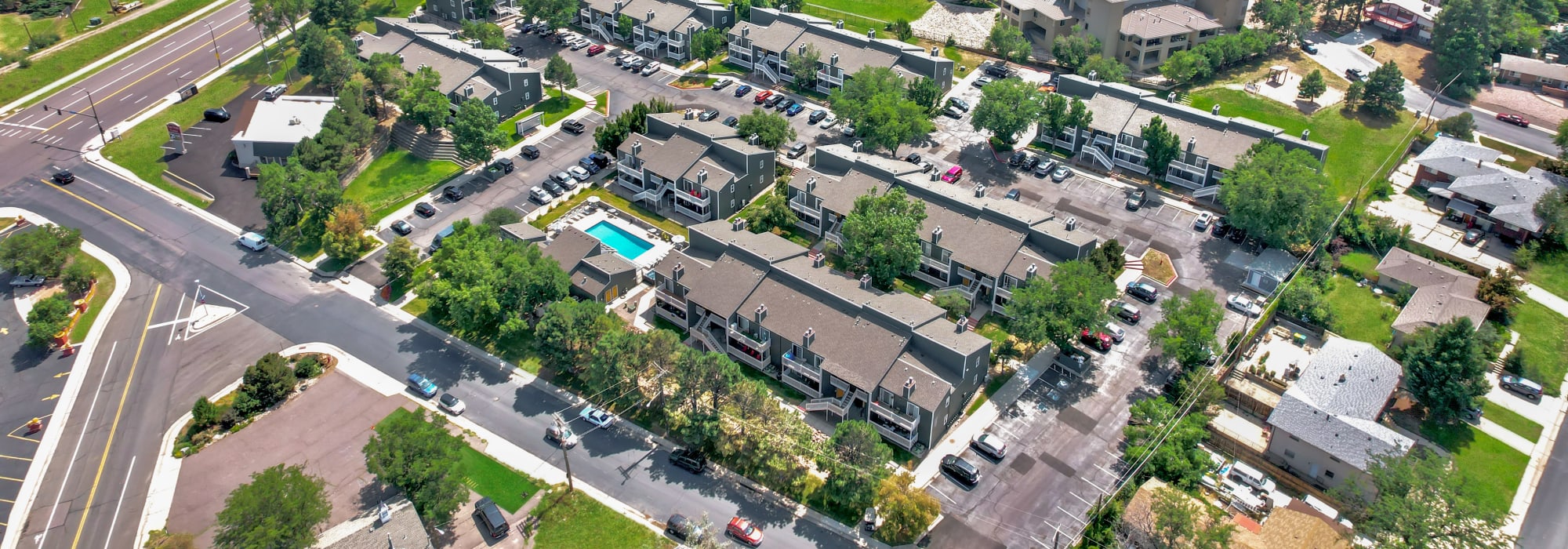 Neighborhood near Bluesky Landing Apartments in Lakewood, Colorado