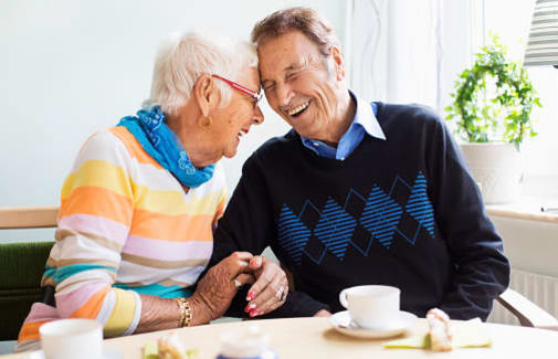 Residents enjoying a cup of tea at Weatherly Court in Medford, Oregon