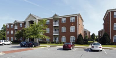 Parking spaces at Waterford Place in Greenville