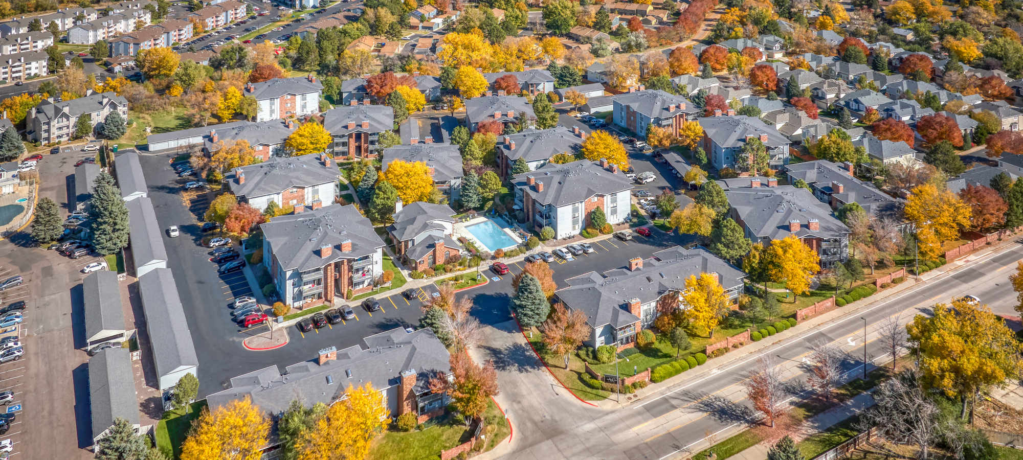 Photos at Arapahoe Club Apartments in Denver, Colorado
