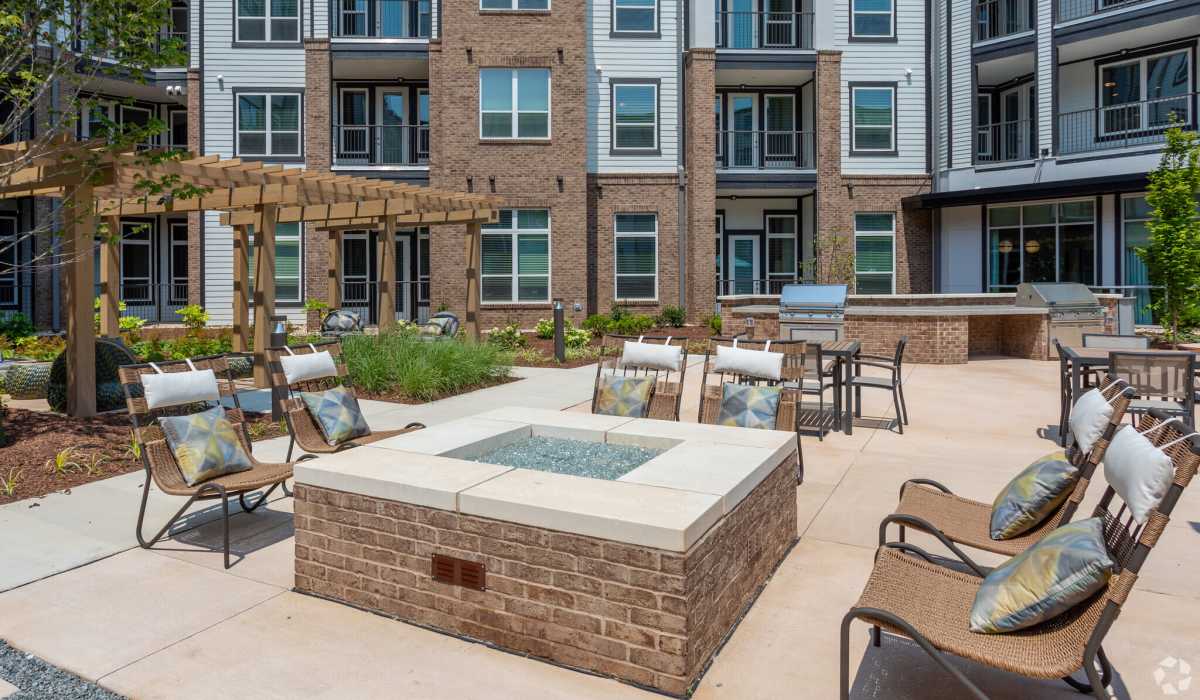 Courtyard at District at 54 in Raleigh, North Carolina