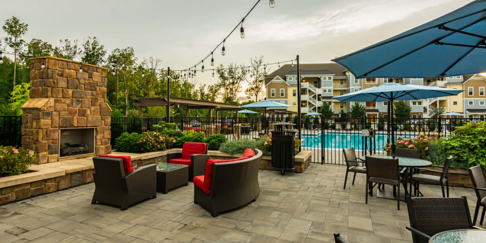 Poolside near Glenmoor Oaks in Moseley, Virginia