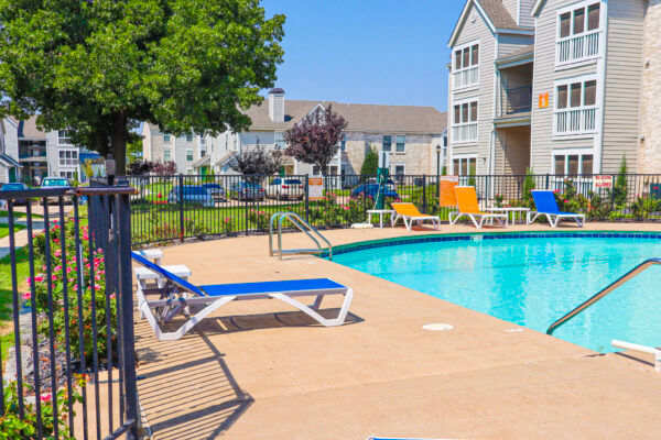 Swimming pool at Savannah Square & Savannah Harbor in Norman, Oklahoma