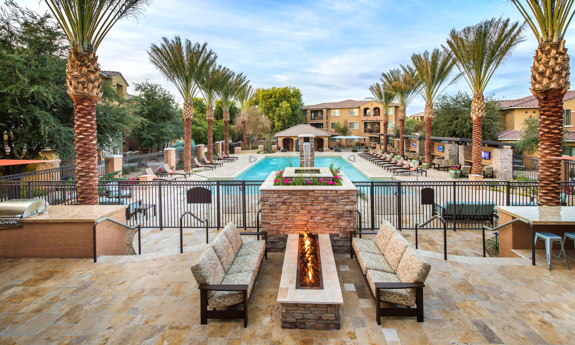 Apartments at Stone Oaks in Chandler, Arizona