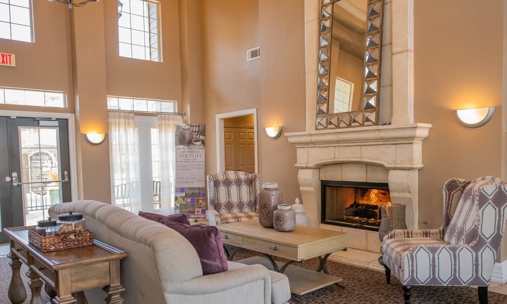 Clubhouse lounge at Remington Apartments in Amarillo, Texas