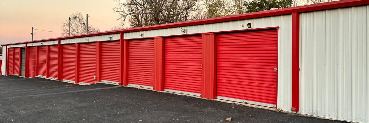 Map and directions to KO Storage in Dixon, Missouri