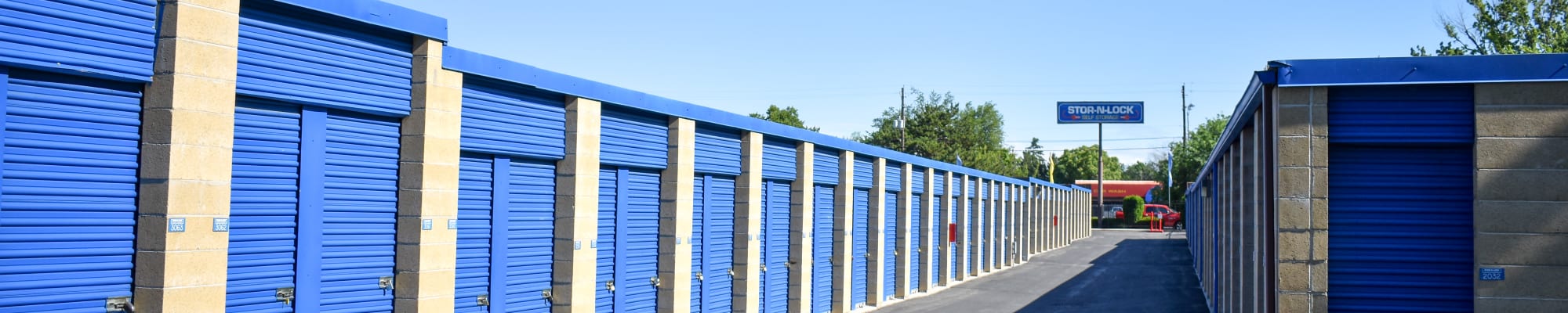 Auto storage at STOR-N-LOCK Self Storage in Boise, Idaho