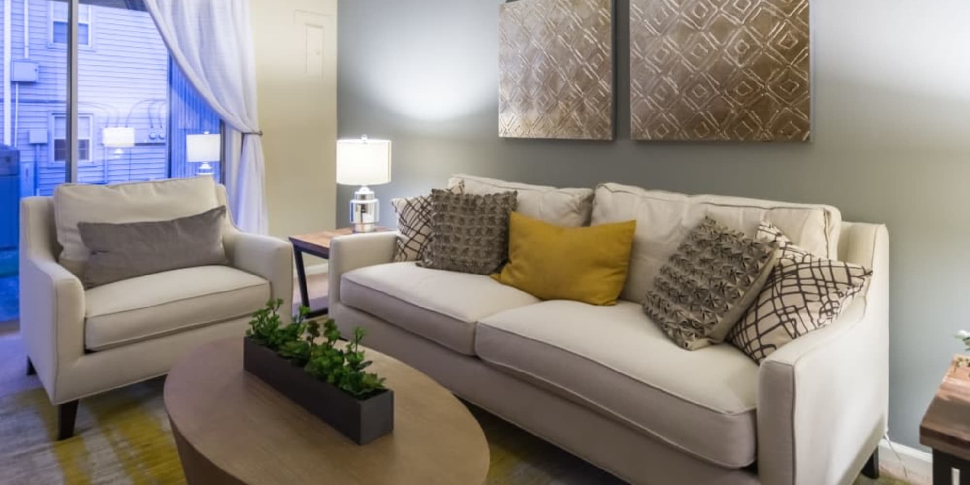 Ideal living room at Governours Square in Columbus, Ohio