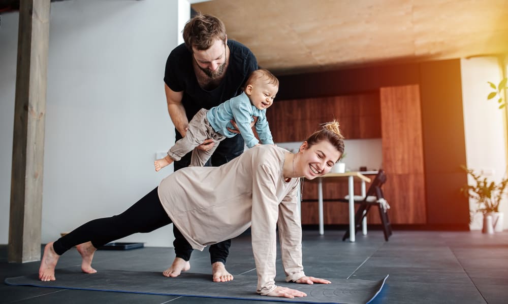 Resident doing yoga together at Grande Oaks Parc in Charleston, South Carolina