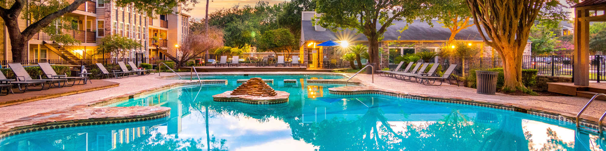 Schedule a Tour at The Abbey At Enclave in Houston, Texas