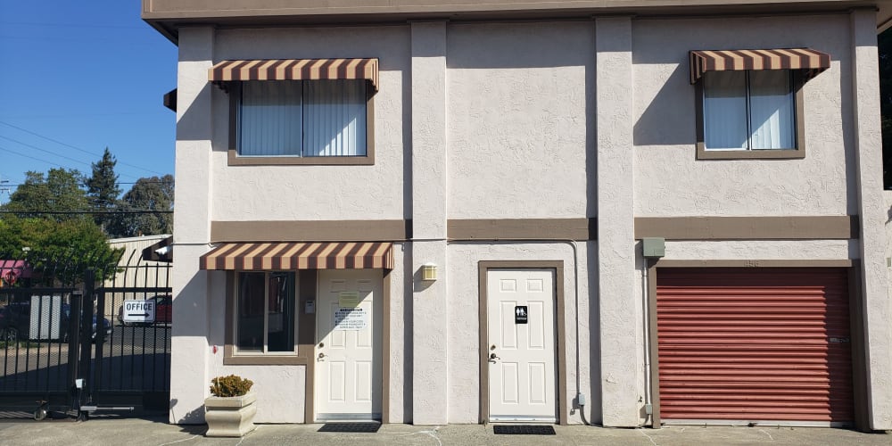 Exterior of the main entrance at StorQuest Self Storage in Napa, California