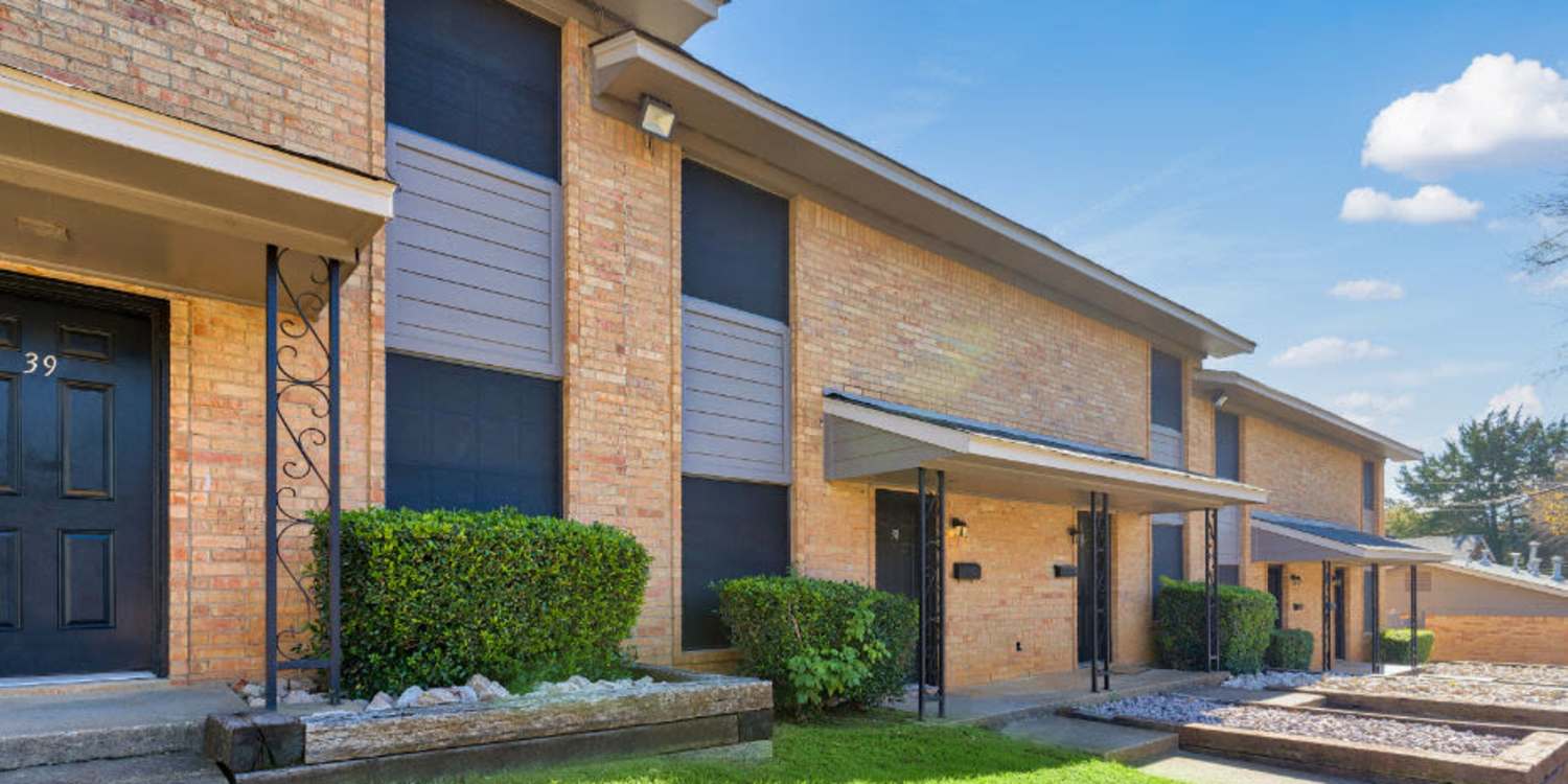 Troup Townhomes apartment homes in Troup, Texas