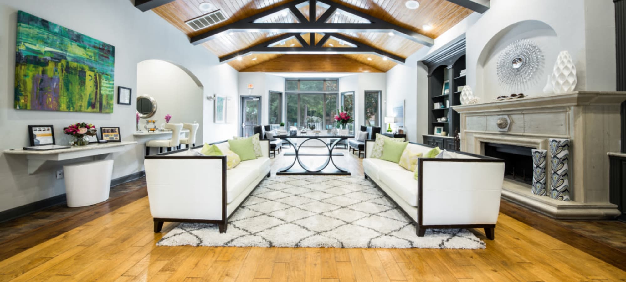Apply to live at Marquis at Kingwood in Kingwood, Texas