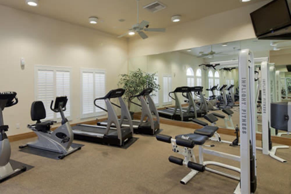 Fitness center at Bella Rose in Antioch, California