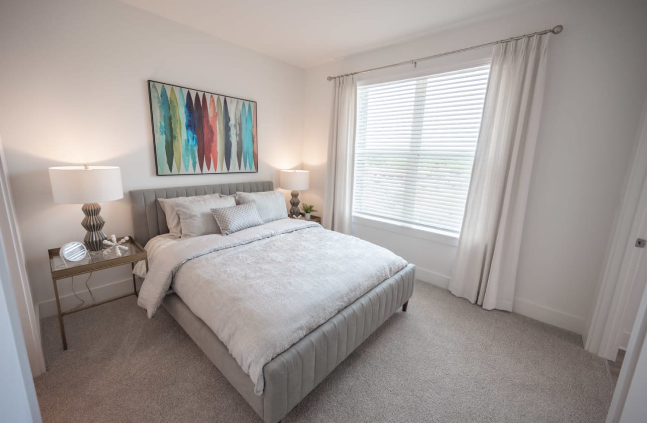 Secondary bedroom