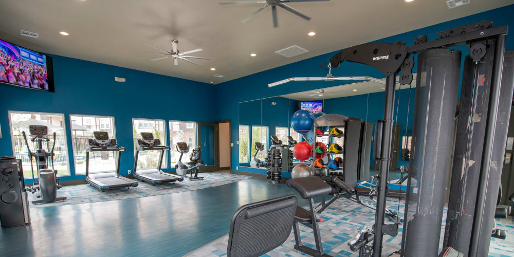 The fitness center at 97@ North Oak in Kansas City, Missouri