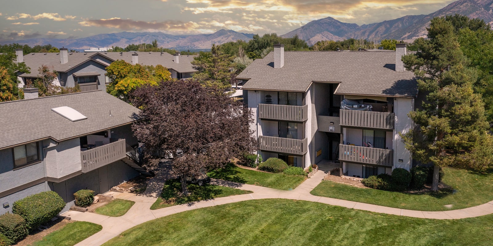 Exterior at Springs of Country Woods Apartments in Midvale, Utah