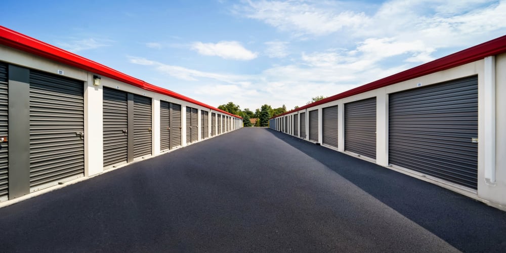 Exterior units at StorQuest Economy Self Storage in Columbus, Ohio