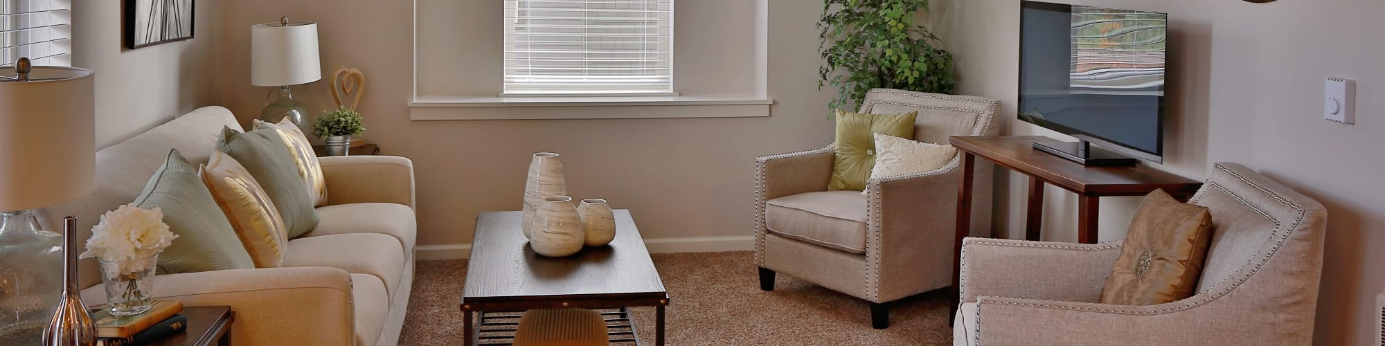 Photos of The Fairway Apartments in Salem, Oregon