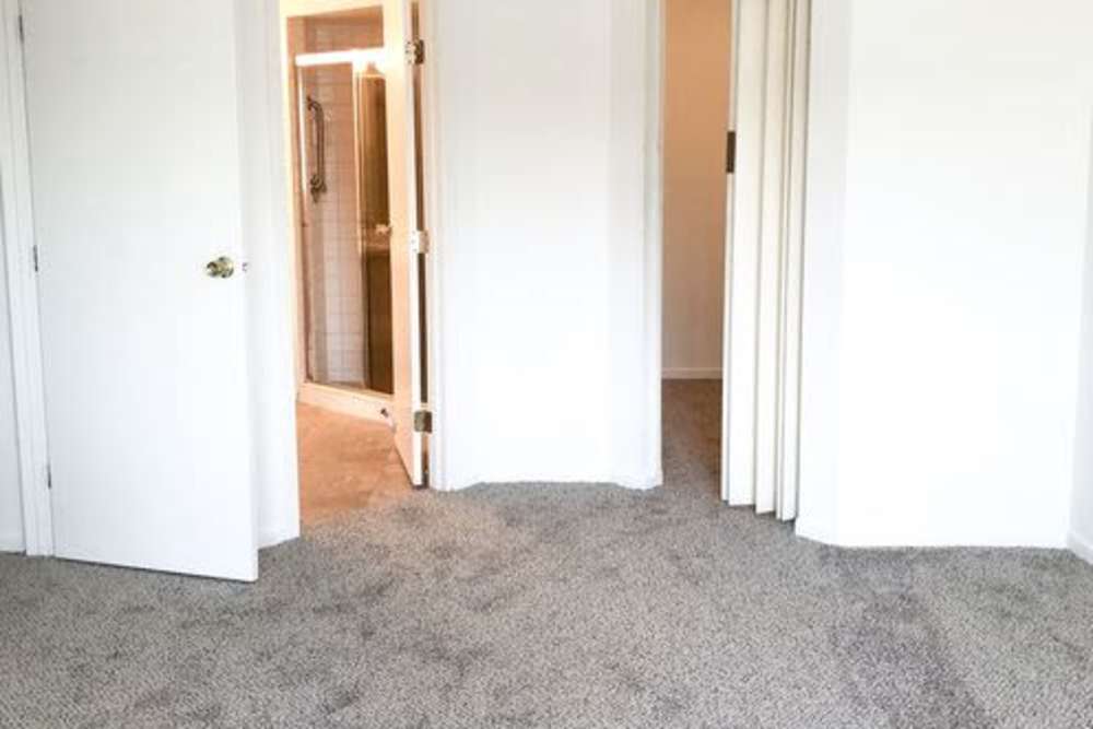 Bedroom at Carriage Court in Cincinnati, Ohio