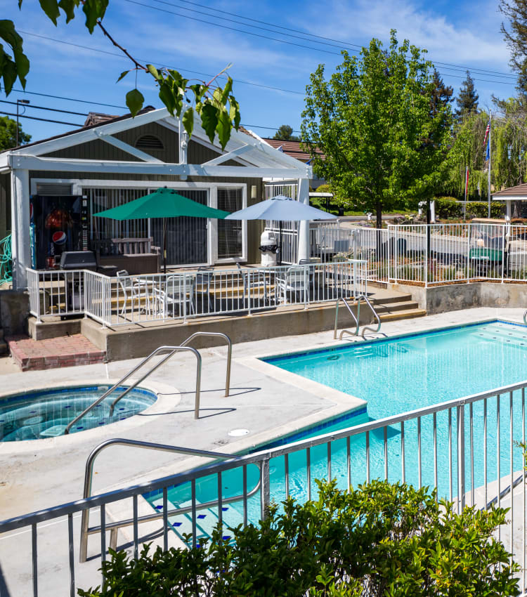 Swimming pool with a hot tub at Haven Martinez in Martinez, California