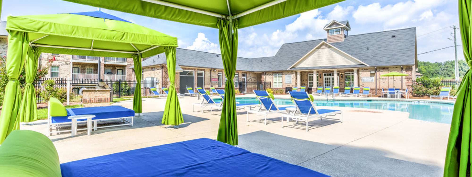 Upscale apartments at Innisbrook Village in Greensboro, North Carolina