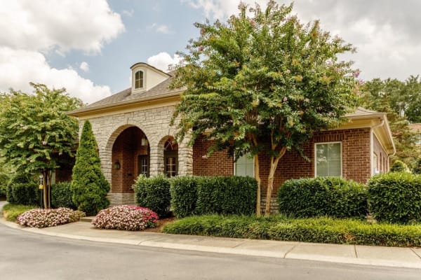 comfortable living at our apartments in Nashville