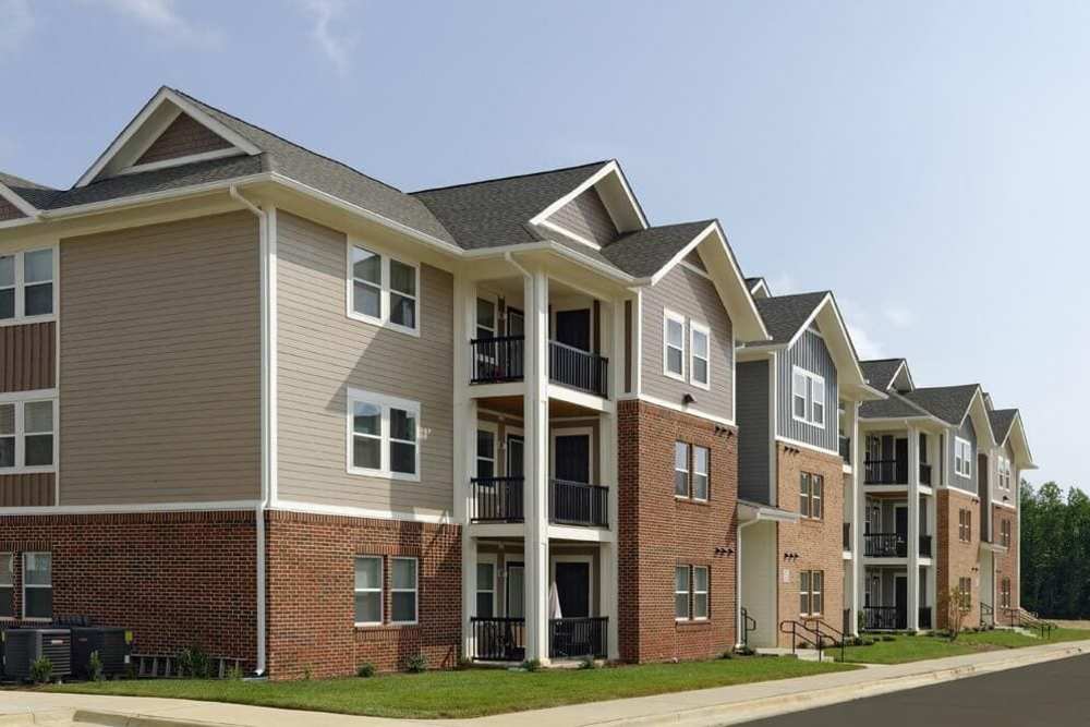 Side view of buildings of Adams Crossing Apartment Homes in Waldorf, Maryland