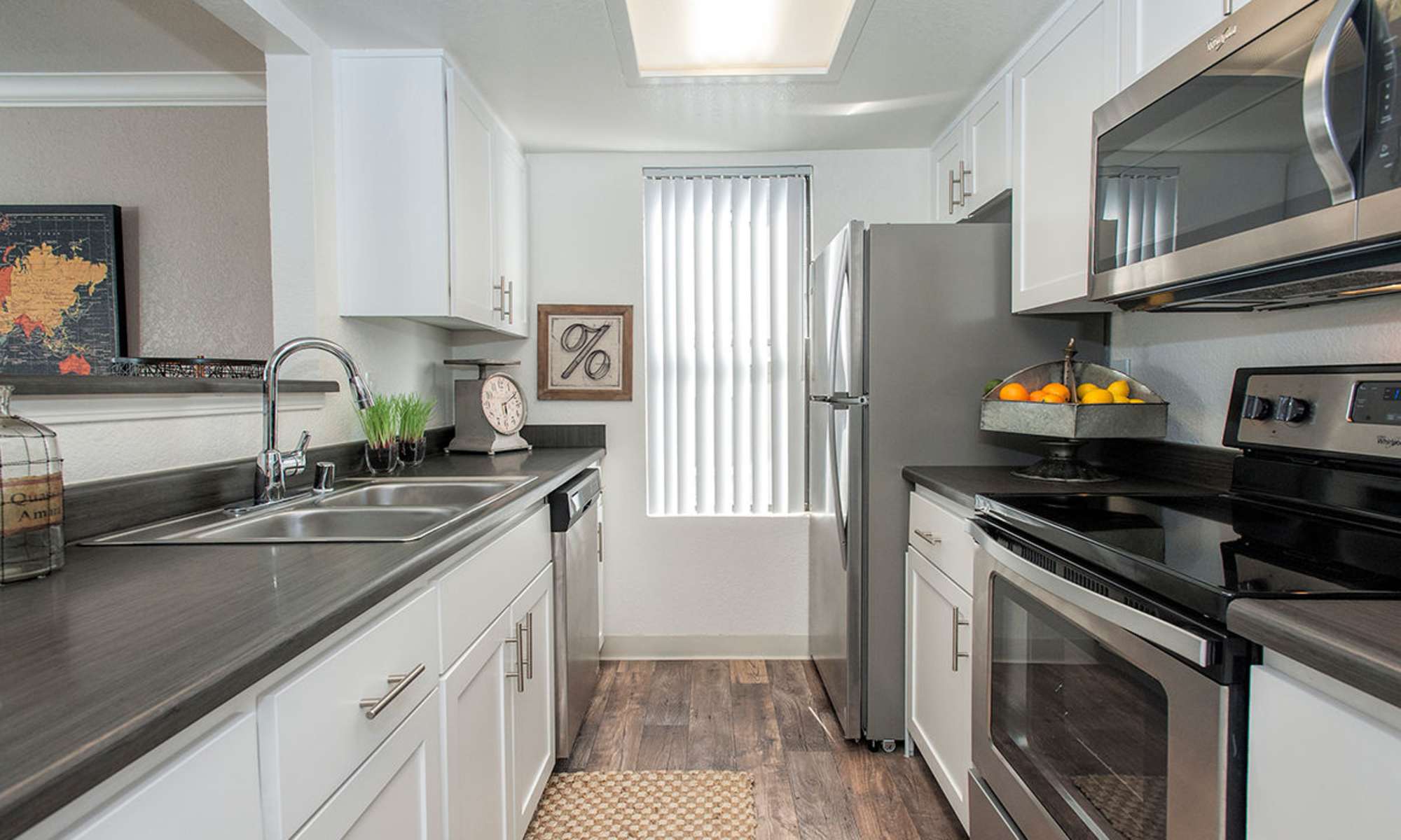 Comfortable apartments at Sandpiper Village Apartment Homes in Vacaville,California