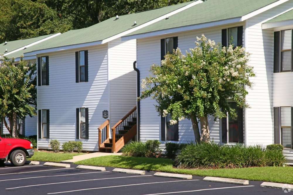 Parking at Amelia Apartments and Townhomes in Valdosta, Georgia