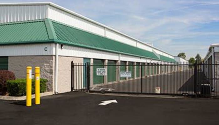 Drive-up storage units in a variety of sizes at A Storage Place in Albany, Oregon