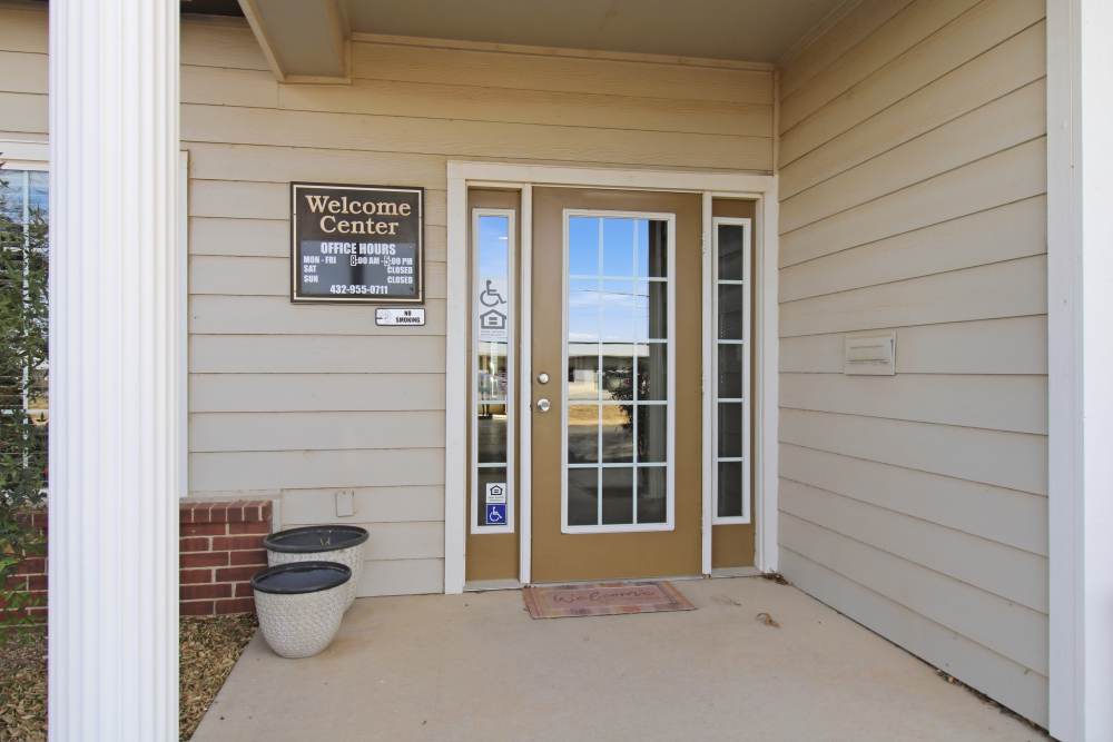 Entrance to the leasing office at Dunes Apartments in Seminole, Texas