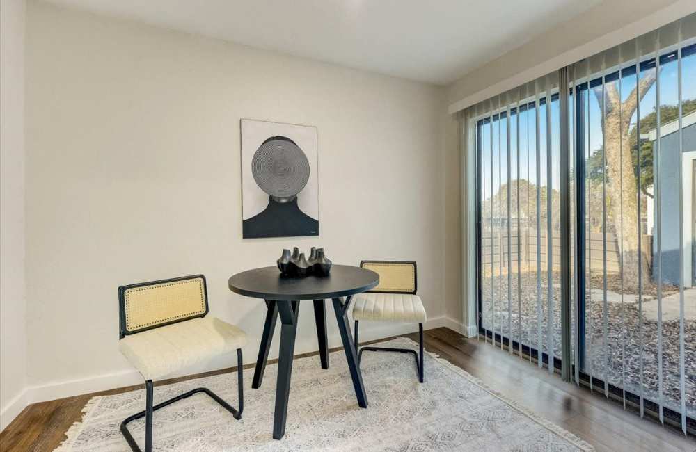 Private patio at The Alista Apartments in Dallas, Texas, 