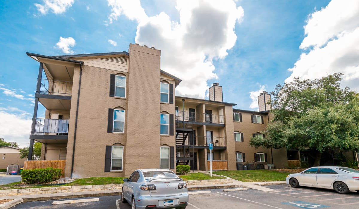 Rendering apartments at City Summit Apartments in San Antonio, Texas