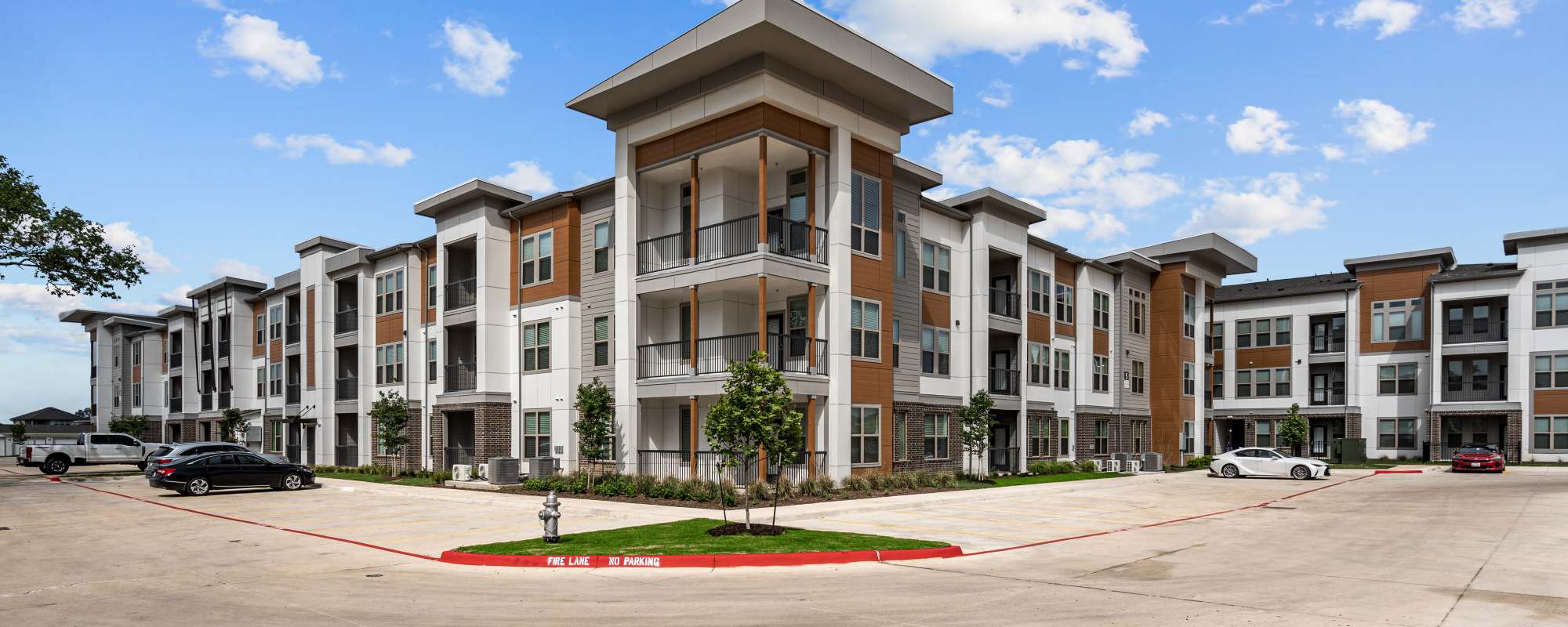 Apartments at Opal Point at Kyle in Kyle, Texas